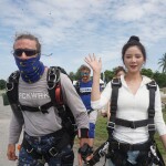 ตั๋วกิจกรรมกระโดดร่ม Tandem Jump พร้อมครูฝึกมืออาชีพ มีรถรับ-ส่ง สำหรับผู้ใหญ่ 1 ท่าน, พัทยา