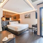The Gravitique (เดอะ กราวิทิค โฮเทล ) 2 ท่าน ,ข้าวสาร กรุงเทพ
