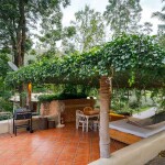 The Scenery Vintage Farm (เดอะ ซีเนอรรี่ วินเทจ ฟาร์ม) Jacuzzi villa หรือ Bath-tub gardener villa ฟรี บัตรกิจกรรม 2 ท่าน, สวนผึ้ง