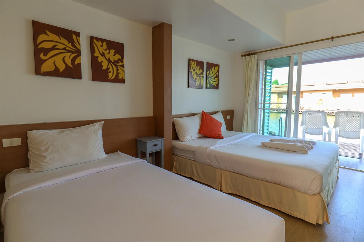 Raya Buri Resort (รายาบุรี รีสอร์ท) : ห้อง Island (แพ) 2 ท่าน, กาญจนบุรี