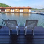 Raya Buri Resort (รายาบุรี รีสอร์ท) : ห้อง Island (แพ) 2 ท่าน, กาญจนบุรี