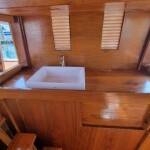 One Day Trip ดำน้ำอ่าวแสมสาร ล่องเรือไม้ Aloha เที่ยวเกาะขาม, แสมสาร สัตหีบ (เหมาลำ6ท่าน)