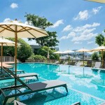 Andaman Beach Hotel Phuket Handwritten Collection (โรงแรม อันดามัน บีช ภูเก็ต แฮนด์ริทเทน คอลเลกชั่น) ห้อง Classic room with balcony 2 ท่าน ภูเก็ต