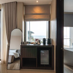 Atlantis Manor (แอตแลนติส แมนเนอะ) ห้อง Superior Sea view (A) 2 ท่าน , บางแสน