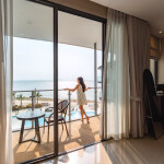 Atlantis Manor (แอตแลนติส แมนเนอะ) ห้อง Superior Sea view (A) 2 ท่าน , บางแสน