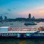 Atlantis Ocean Sky PLUS : บุฟเฟต์บนเรือกลางทะเลพัทยาพร้อมชมโชว์สุดพิเศษ, พัทยา