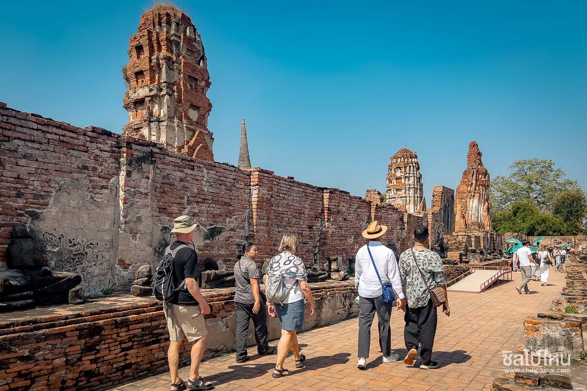 Ayutthaya Half-Day Cycling Tour – 9 km Ride Through Ancient City Highlights