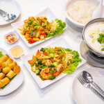 One Day Trip นั่งรถไฟไปอยุธยา ขึ้นรถตุ๊กๆ ปั่นจักรยานชมเมืองเก่า นั่งเรือชมเกาะ พร้อมอาหารกลางวัน,อยุธยา