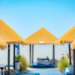 Beach Walk Boutique Resort (บีชวอล์ค บูทีค รีสอร์ต) ห้อง Deluxe King 2 ท่าน บางแสน