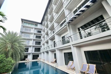 Bhukitta Boutique Hotel Phuket (บูกิตตา บูทีค โฮเทล) ห้อง Grand Deluxe 2 ท่าน , ภูเก็ต