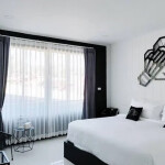 Blu Monkey Hotels (บลูมังกี้ โฮเทล) ห้อง Chimpanzee pod 2 ท่าน ภูเก็ต