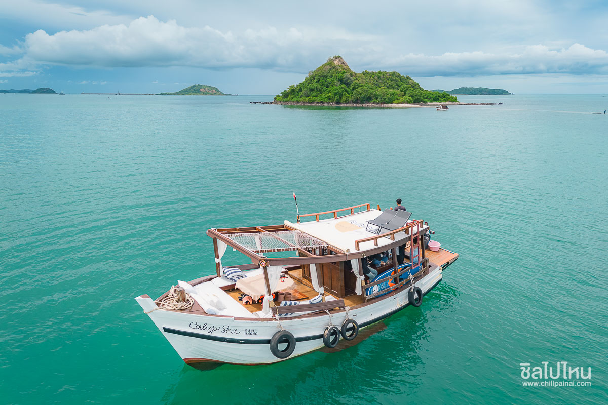 ล่องเรือไม้สุดหรูเที่ยวเกาะยอ ดำน้ำ + พายเรือซับบอร์ด + ตกปลา ตกหมึก + เซตอาหาร, สัตหีบ ชลบุรี