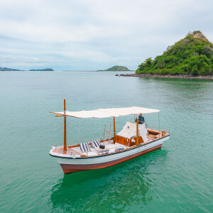 ล่องเรือไม้สุดหรู Rita เที่ยวเกาะยอ ดำน้ำ + พายเรือซับบอร์ด + ตกปลา ตกหมึก + เซตกุ้งเผา, สัตหีบ ชลบุรี