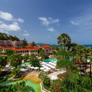 Centara Grand Beach Resort Phuket (เซ็นทารา แกรนด์ บีช รีสอร์ท ภูเก็ต) ห้อง Deluxe Room 2 ท่าน ภูเก็ต