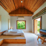 Coolliving Farmhouse (คูลลิฟวิ่ง ฟาร์มเฮ้า) ห้อง Panorama Pond Villa 2 ท่าน, วังน้ำเขียว นครราชสีมา