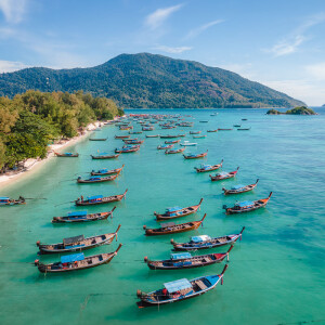 แพ็คเกจหลีเป๊ะ 4 วัน 3 คืน พักที่ Salisa Resort + ทริปดำน้ำ + รถและเรือรับส่ง + อาหาร 4 มื้อ , 2 ท่าน