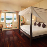 Kalanan Riverside Resort (กาลนาน ริเวอร์ไซด์ รีสอร์ท) ห้อง Grand Deluxe River View 2 ท่าน, นนทบุรี