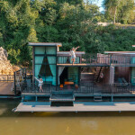 Kwai Tara Riverside Villas ห้อง Floating Villas + อาหารเช้า+ล่องแพ+นั่งช้าง+หมูกระทะ, กาญจนบุรี