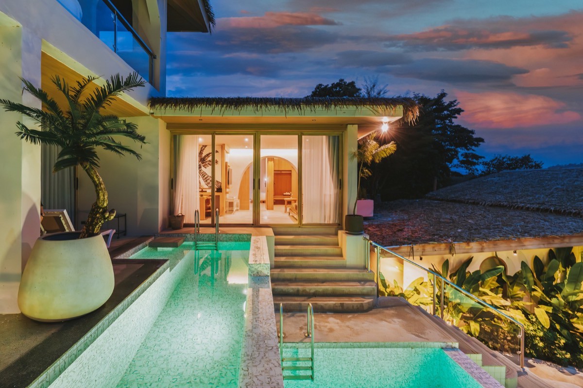 Grand Pool Access_13