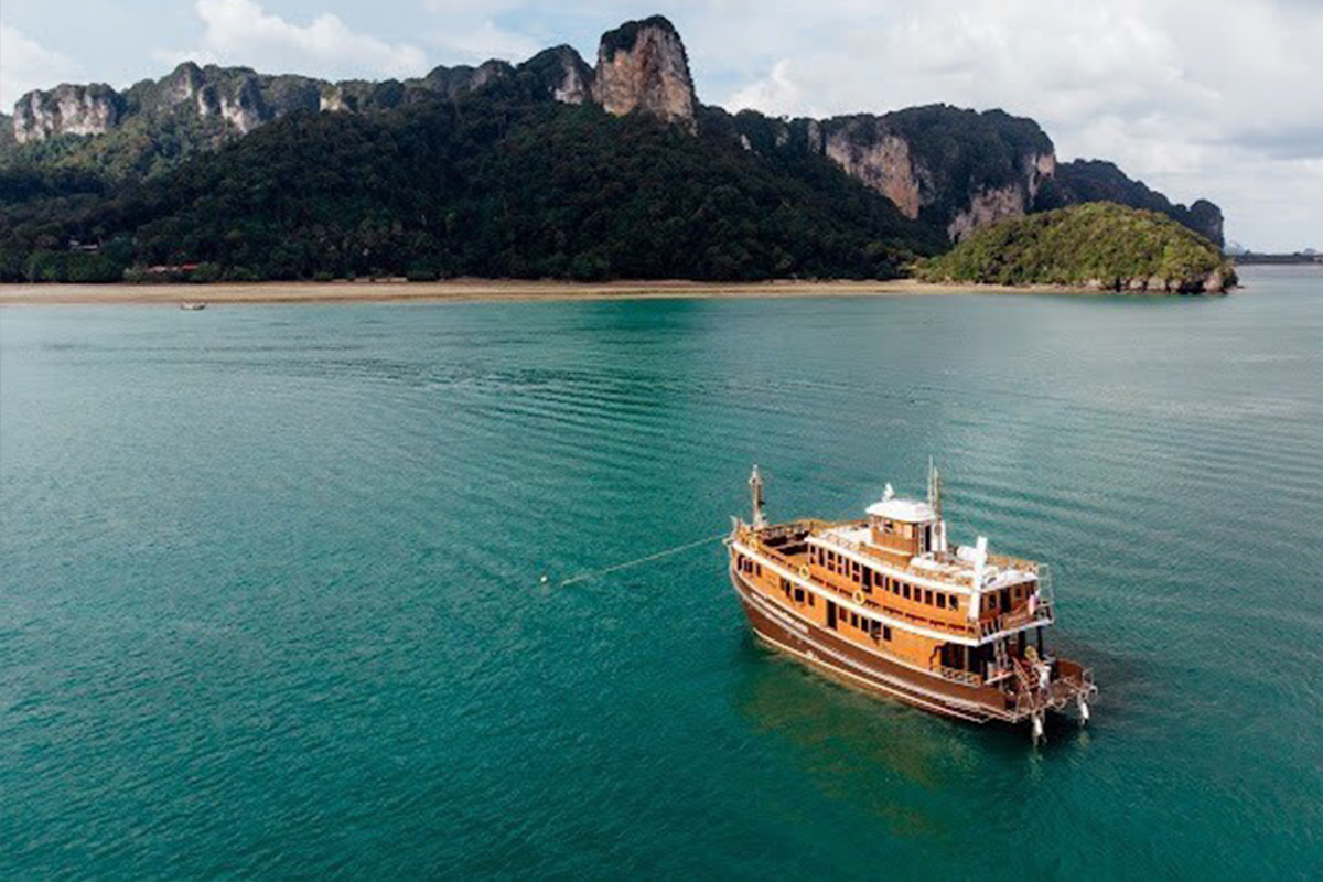 ล่องเรือสำราญดำนำ้/รับประทานอาหาร/ชมพระอาทิตย์ตกดิน อ่าวนาง กระบี่