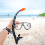 One day trip : ล่องเรือโจรสลัด Lord Black Pearl เกาะสาก-เกาะล้าน+กิจกรรม+อาหาร 1 มื้อ+รถรับส่ง , พัทยา (จอย)