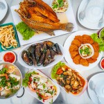 แพ็คเกจบางเสร่ : พูลวิลล่า + ทริปดำน้ำเกาะครามแบบส่วนตัว + บุฟเฟ่ต์อาหารทะเล สำหรับ 6 ท่าน