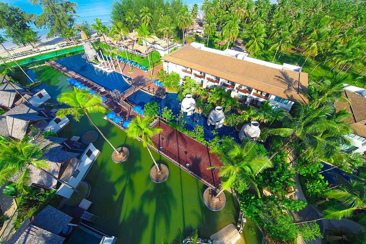 แพ็คเกจเขาหลัก 3 วัน 2 คืน พักที่ GRACELAND KHAO LAK BEACH RESORT + เดย์ทริปเกาะสิมิลัน + รถเช่า 48ชม.