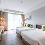 Mida Resort Kanchanaburi (ไมด้า รีสอร์ท กาญจนบุรี) ห้อง Deluxe 2 ท่าน กาญจนบุรี