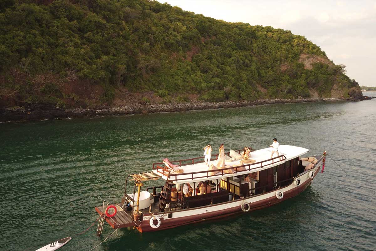 ทริปล่องเรือไม้ Moana (โมอาน่า) แบบส่วนตัว รอบ Sundown พร้อมเซ็ตอาหาร เครื่องดื่ม , พัทยา