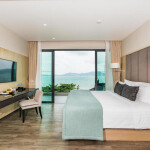 My Beach Resort (มายบีช รีสอร์ต) : ห้อง Premier Seaview 2 ท่าน รวมอาหารเช้า , ภูเก็ต