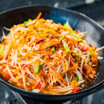 Noah Cruise รอบ Sunset : บุฟเฟ่ต์ดินเนอร์บนเรือหรูล่องแม่น้ำเจ้าพระยา