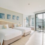 Phuket Emerald Beach Resort (ภูเก็ต เอเมอรัลด์บีช รีสอร์ท) ห้อง Deluxe Pool View 2 ท่าน, ภูเก็ต