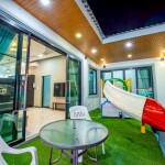 พูลวิลล่าบางเสร่ : Airport pool villa พักได้ 10-15 ท่าน สัตหีบ,ชลบุรี