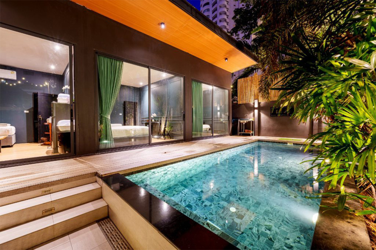 พูลวิลล่าพัทยา : V3 DOJO POOL VILLA DARK POOL 2 ห้องนอน เริ่ม 4 ท่าน
