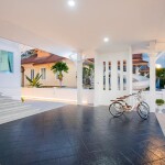 พูลวิลล่าพัทยา : Fun Beach Pool Villa สำหรับ 15 ท่าน