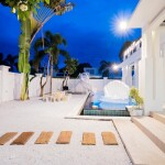 พูลวิลล่าพัทยา : Funday Pool Villa 4 ห้องนอน สำหรับ 14 ท่าน
