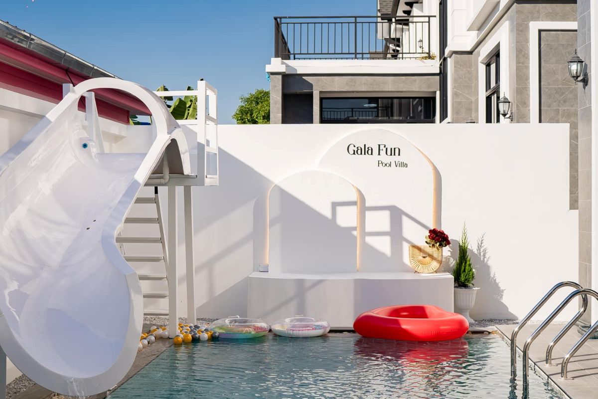 พูลวิลล่าพัทยา : Gala Fun Pool Villa สำหรับ 10 ท่าน