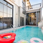 พูลวิลล่าพัทยา : Gala Fun Pool Villa สำหรับ 10 ท่าน