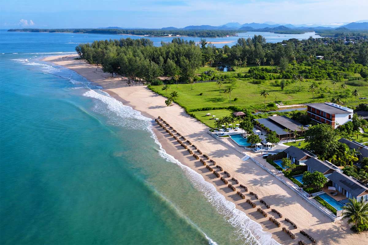 Pullman Khao Lak Resort (พูลแมน เขาหลัก รีสอร์ท) ห้อง Deluxe 2 ท่าน เขาหลัก