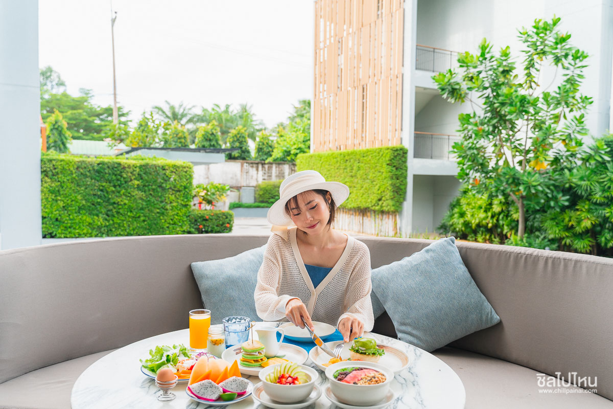 Renaissance Pattaya Resort and Spa (เรเนซองส์ พัทยา รีสอร์ท แอนด์ สปา) ห้อง Guest Room 2 ท่าน พัทยา