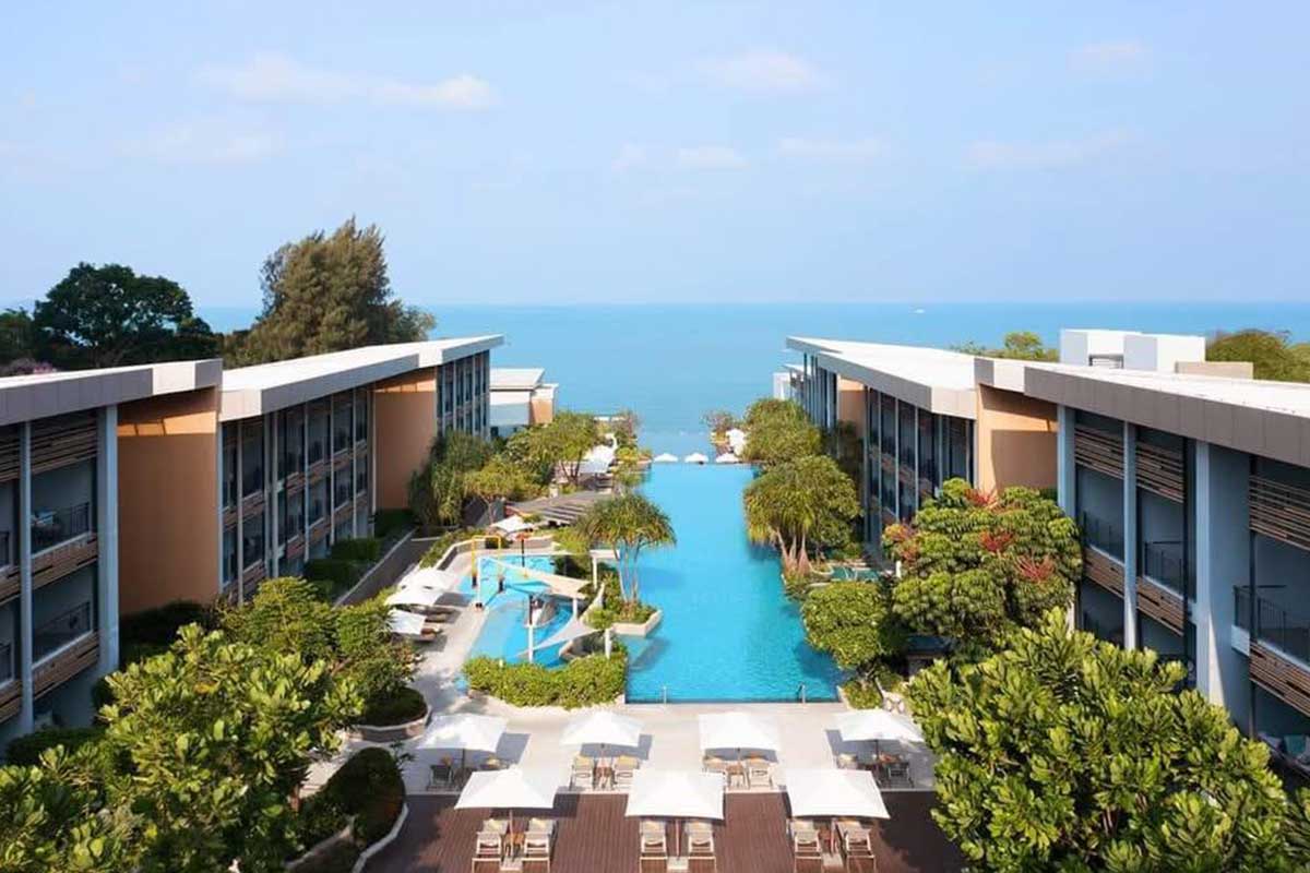 Renaissance Pattaya Resort and Spa (เรเนซองส์ พัทยา รีสอร์ท แอนด์ สปา) ห้อง Guest room 2 ท่าน พัทยา