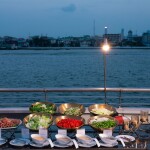 水灯节 · Riverside Carnival 游船晚餐票 · 曼谷河畔夜市（Asiatique）
