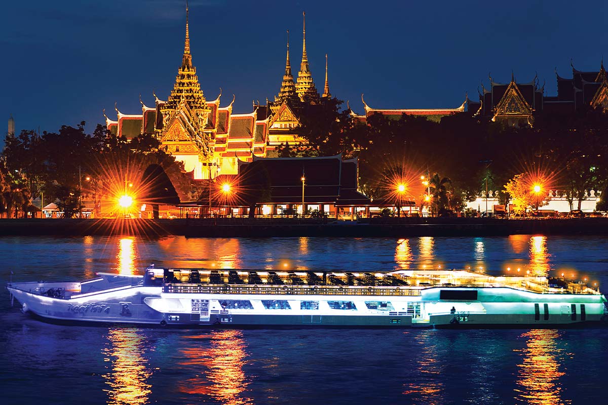 Riverside Dinner Cruise in Bangkok (Fri-Sat) [Riverside Bangkok Pier]