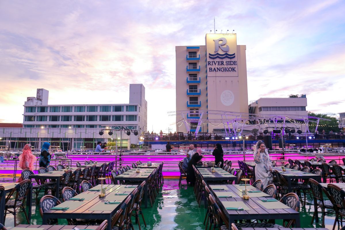 Riverside Faraya Cruise (Halal) : บุฟเฟ่ต์ดินเนอร์บนเรือหรูล่องแม่น้ำเจ้าพระยา