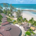 สีฟ้า รีสอร์ท (Sea Far Resort) ห้อง Beach front bungalow 2 ท่าน ,เกาะกูด