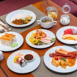 Siam Bayshore Resort Pattaya (สยามเบย์ชอร์ รีสอร์ท พัทยา) ห้อง Tropical Deluxe Room Garden View 2 ท่าน, พัทยา