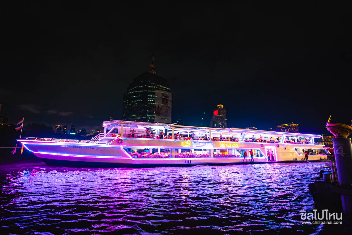 New Year Party : Smile Riverside Cruise บุฟเฟ่ต์ดินเนอร์บนเรือหรูล่องแม่น้ำเจ้าพระยา สำหรับ 1 ท่าน