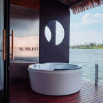 Sunburst Resort (ซันเบิสต์ รีสอร์ท) ห้อง Deluxe River view 2 ท่าน,กาญจนบุรี