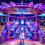 บัตรล่องเรือดินเนอร์ ซูเปอร์ กาแล็กซี ครูซ · ไอคอนสยาม กรุงเทพฯ