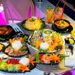 บัตรล่องเรือดินเนอร์ ซูเปอร์ กาแล็กซี ครูซ · ไอคอนสยาม กรุงเทพฯ